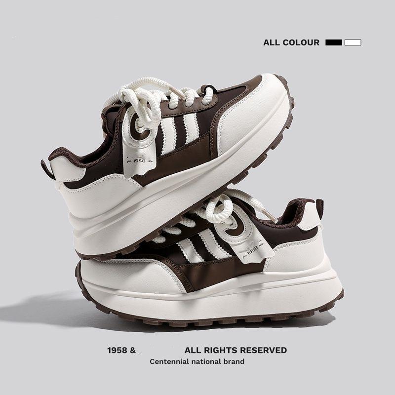 Lightweight sports shoes women's feet small Forrest Gump shoes spring 2025 new popular soft sole versatile foreign trade dad shoes