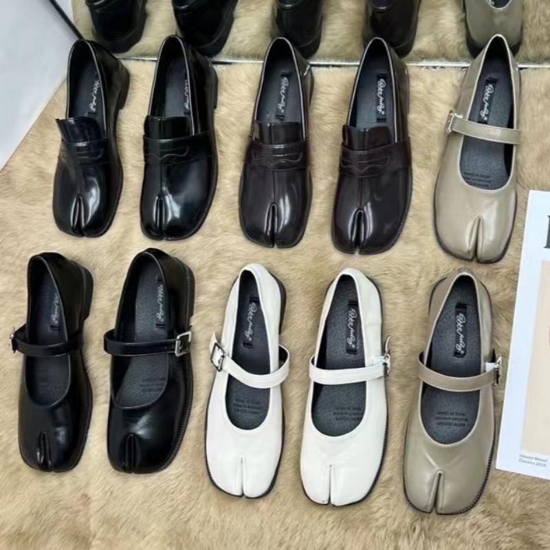 Новые женские туфли Mary Jane на плоской подошве с раздельным носком — фото 3