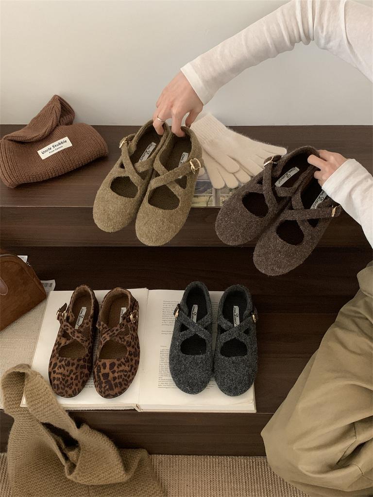 Fairy Wind Mary Jane Shoes Buckle Hair Shoes Single Shoes Female 2025 Autumn New Korean Version Soft-soled Shallow Mouth Flat Shoes