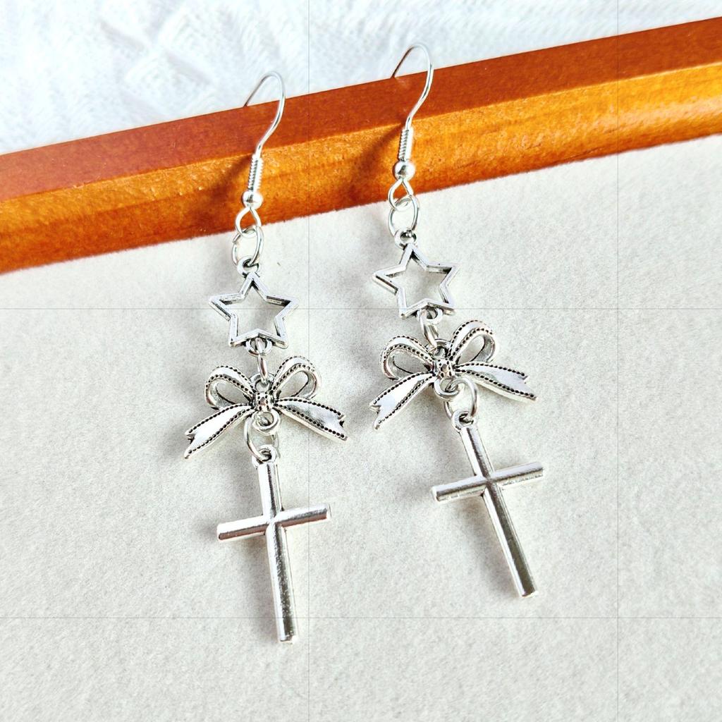 Niche Five-Pointed Star and Bow Heart Dangle Earrings