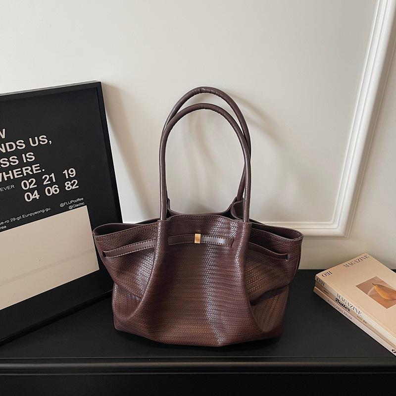 Large-capacity retro Demellier tote bag, fashionable pleated wing bag, shoulder bag, casual commuting style bag