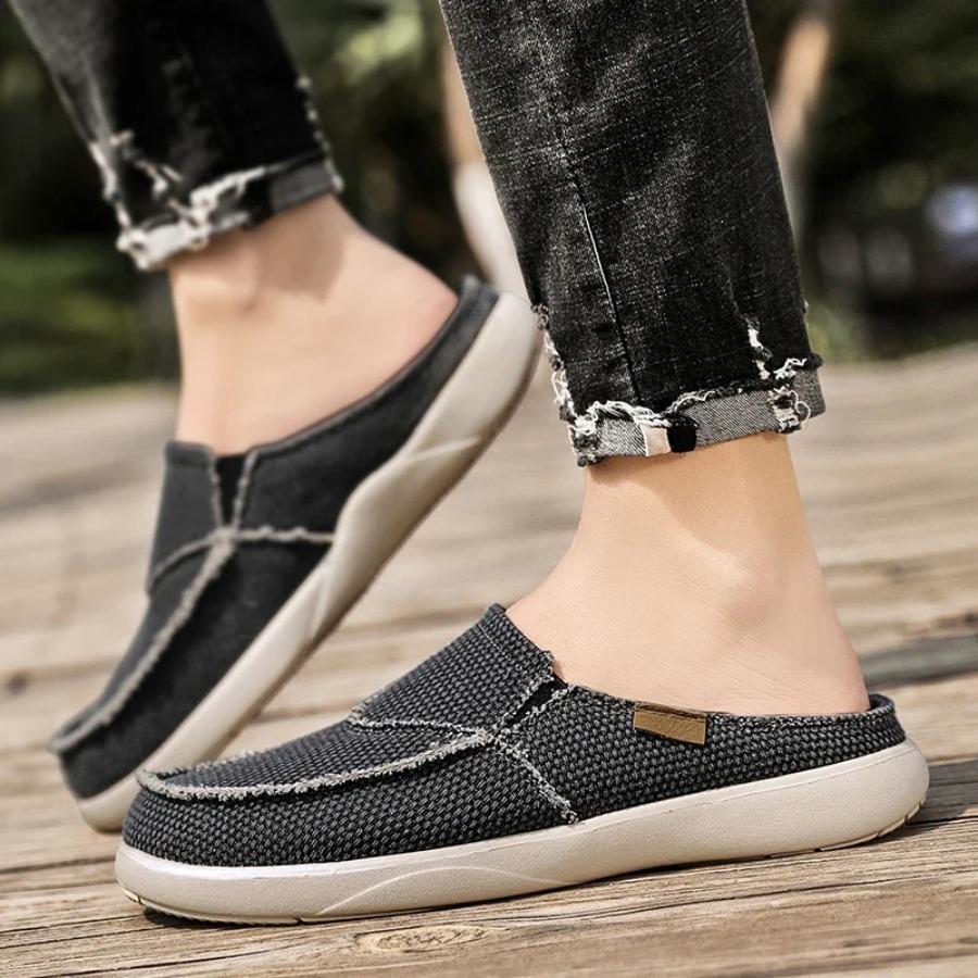 2025 New Casual Loafers Mens Shoes Outdoor Walking Canvas Shoes Man Slippers Korean Trend Baotou Mules Drag Slides Shoes for Men
