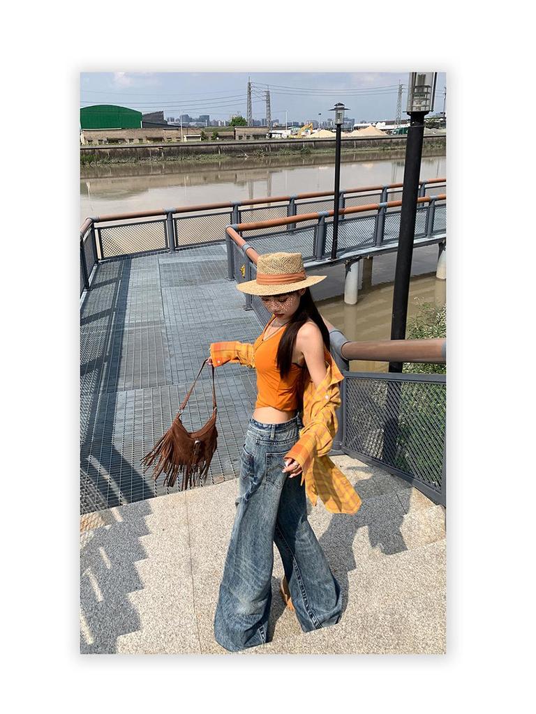 2025 Autumn Women's Low-Waist Micro-Flare Jeans: Loose, Wide-Leg, Slimming, Non-Clinging Flare Pants