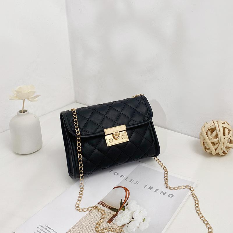 Fashion Rhombus Women's Bag Trend Small Square Bag One Shoulder Crossbody Bag Simple Mobile Phone Bag Chain Lock Small Bag