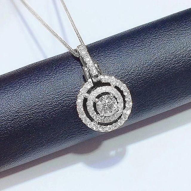 

Новое блестящее ожерелье с кубическим цирконием для женщин, модный кулон в форме круга, новинка 2022 года, модные современные ювелирные изделия для свадебной вечеринки 45cm
