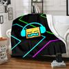 1pc Blanket Geometry Dash1 Print Design, Lightweight Blanket for Sofa, Bed- Soft &Warm, Gift for All Seasons like Christmas, Halloween