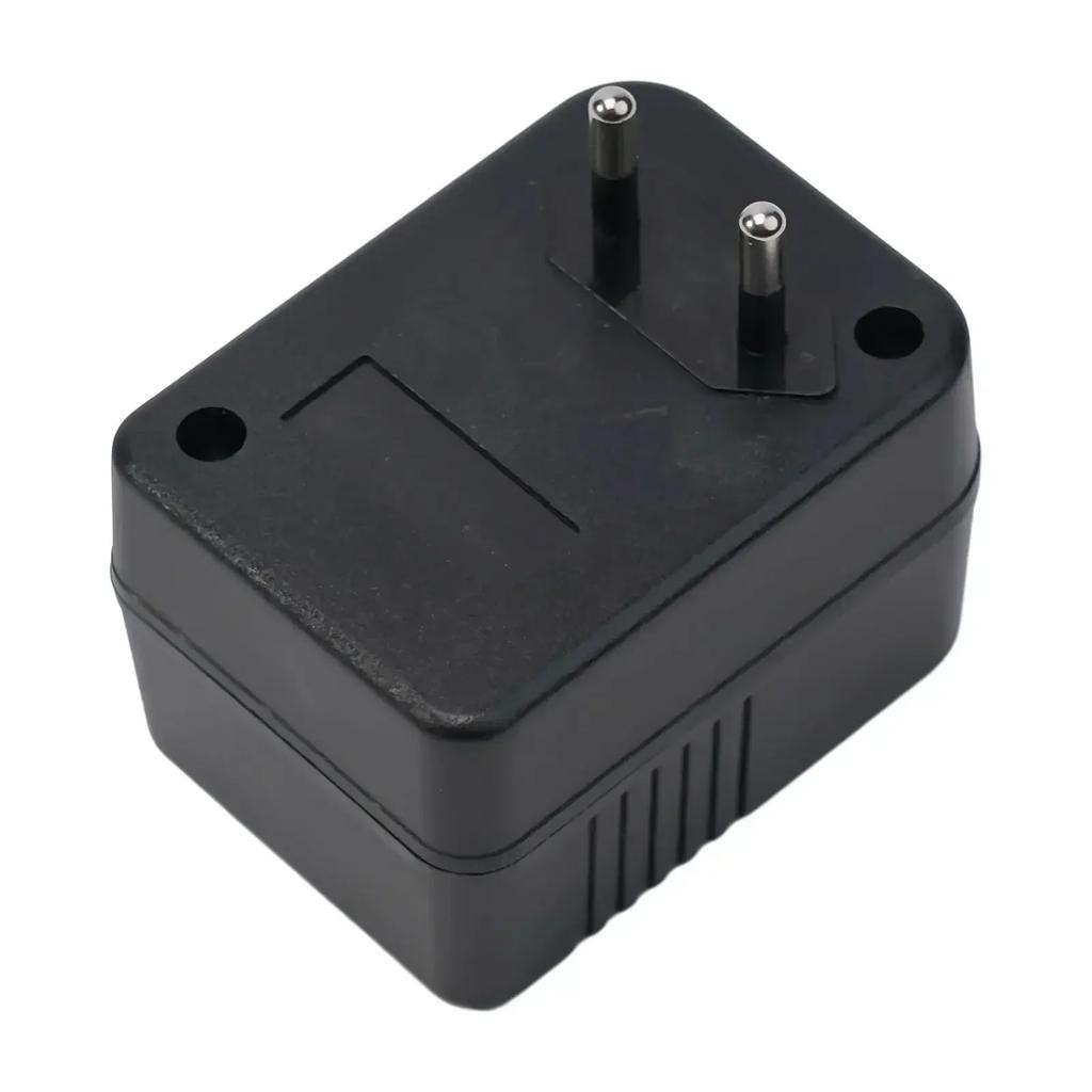 Abwärtstransformator Reiseadapter 50W AC 220V auf 110V Spannungswandler EU-Stecker Schwarz Stromwandler