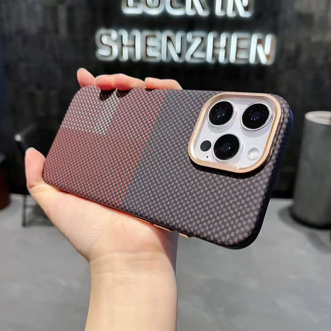 

Applicable To Apple 16ProMax Kevlar Magnetic Phone Case IPhone 15 Creative Carbon Fiber Drop Protection Case iPhone14pro