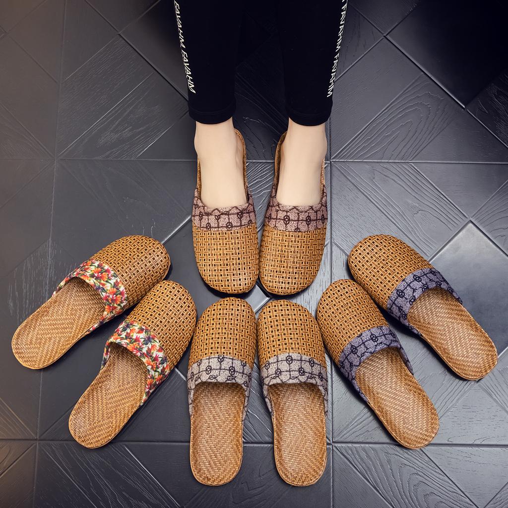Linen slippers summer breathable rattan straw mat woven flat bottom men's and women's spring and autumn European indoor cool slippers small daisies
