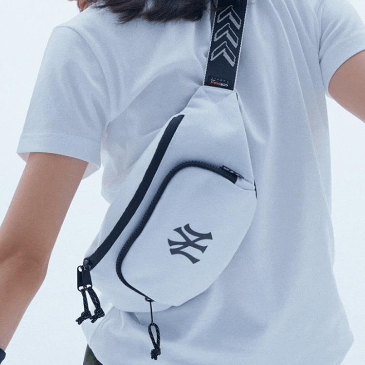 New MLB New York Yankees Canvas Canvas Bag Fanny Pack Regular Unisex White 32BGCS111-50W