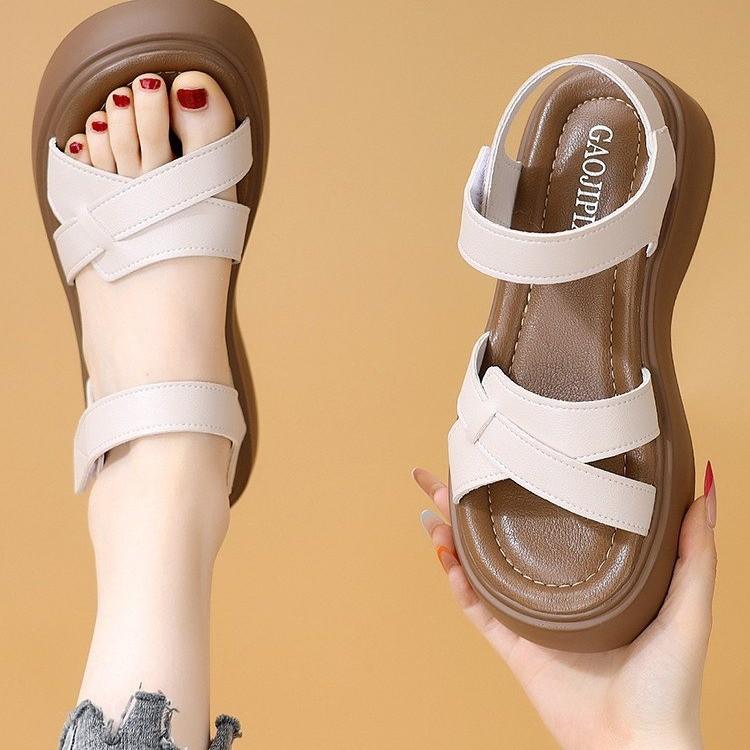 Summer New Outer Wear Casual Versatile Light Non-slip Shoes Platform Sandals Women's Word with Beach Shoes