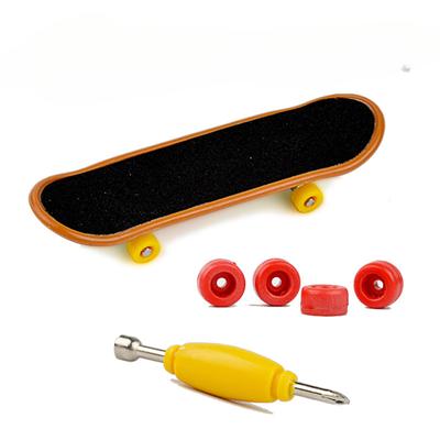 Creative Fingertip Finger Skateboard Plastic Scooter Bike Mini Finger Scooter Tabletop Toy