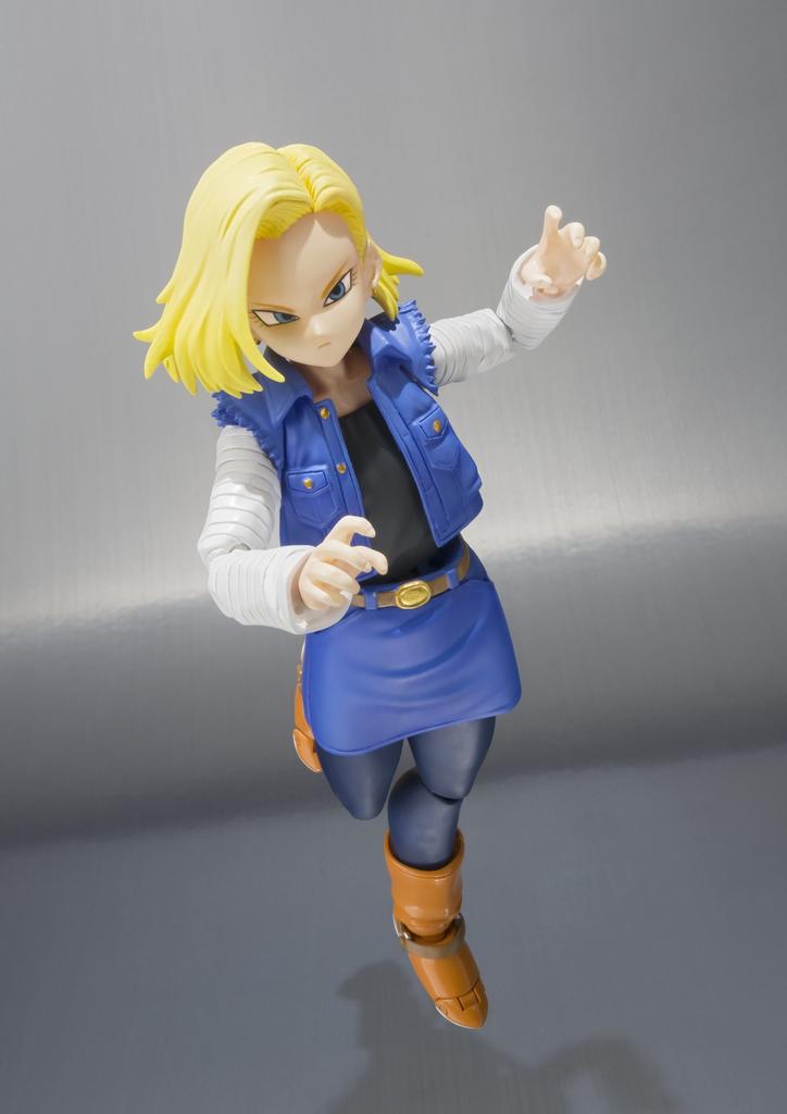 DRAGON BALL Z Android 18 Figure S.H.Figuarts