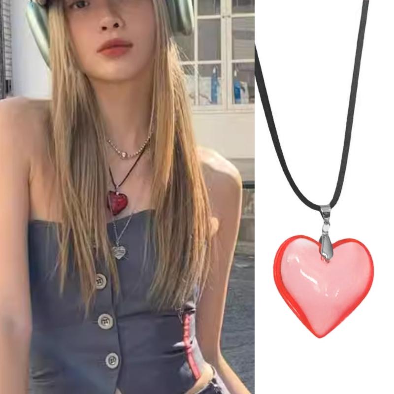 Large Heart Necklace Crystal Heart Pendant Clavicle Chain Romantics Heart Choker Anniversaries Gift for Women Girl Teen