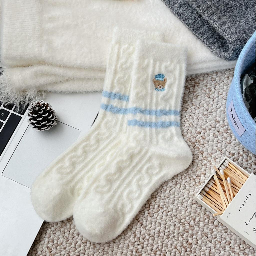 Super Winter Bear Warmth Thickened Bow Australian Velvet Cartoon Winter Sleep Socks Mid-Tube Embroidered Blue