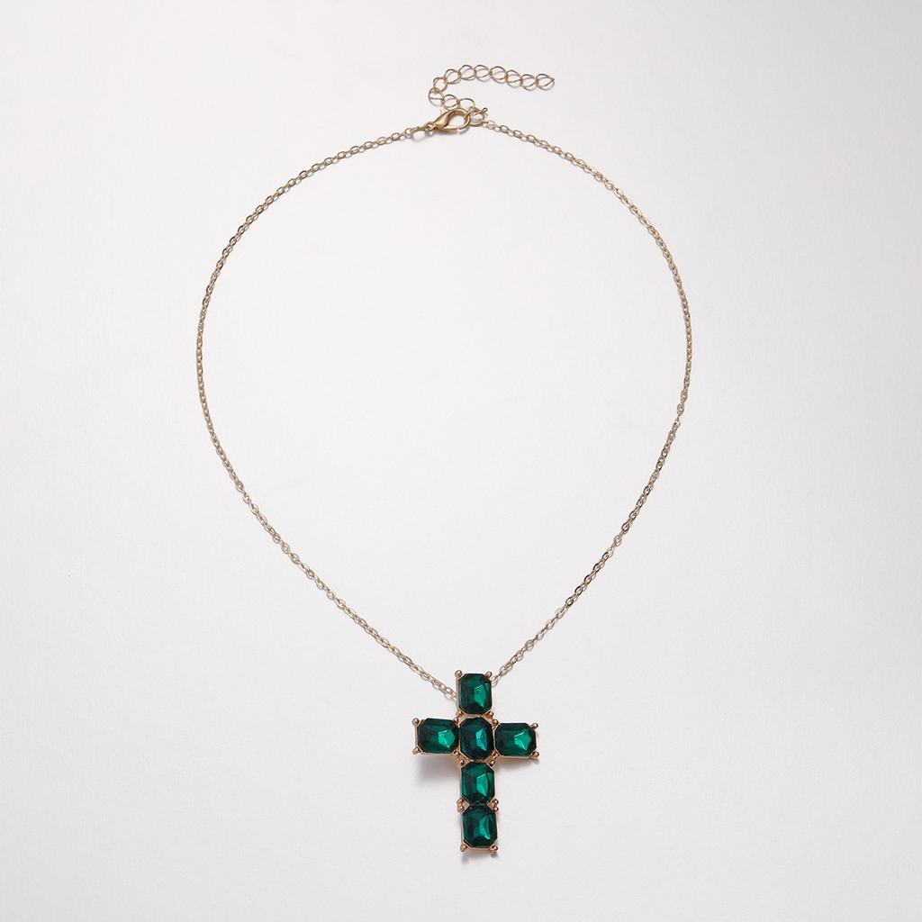 European and American Jewelry, Simple Ins Cross Pendant Necklace, Personalized Niche Design Sense, Diamond-encrusted Collarbone Chain for Women