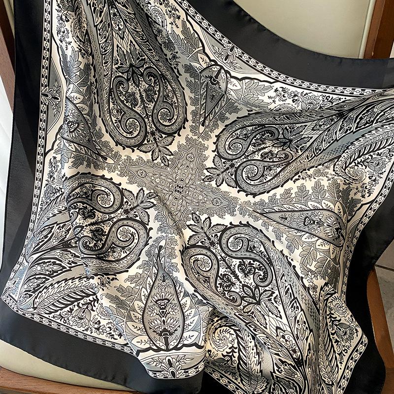 

2204 Новый модный маленький квадратный шарф для тепла весной и осенью, солнцезащитный крем, шаль, шарф двойного назначения, профессиональный шарф, платок на голову 70*70cm