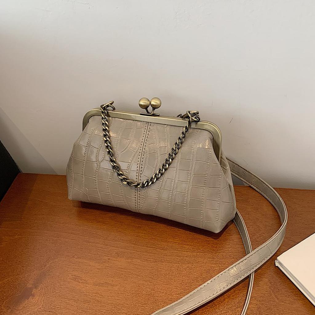 Women Girls PU Leather Kiss Lock Shoulder Bag One Shoulder Crossbody Bag Clip on Chain Handbag for Work School Travel Shopping