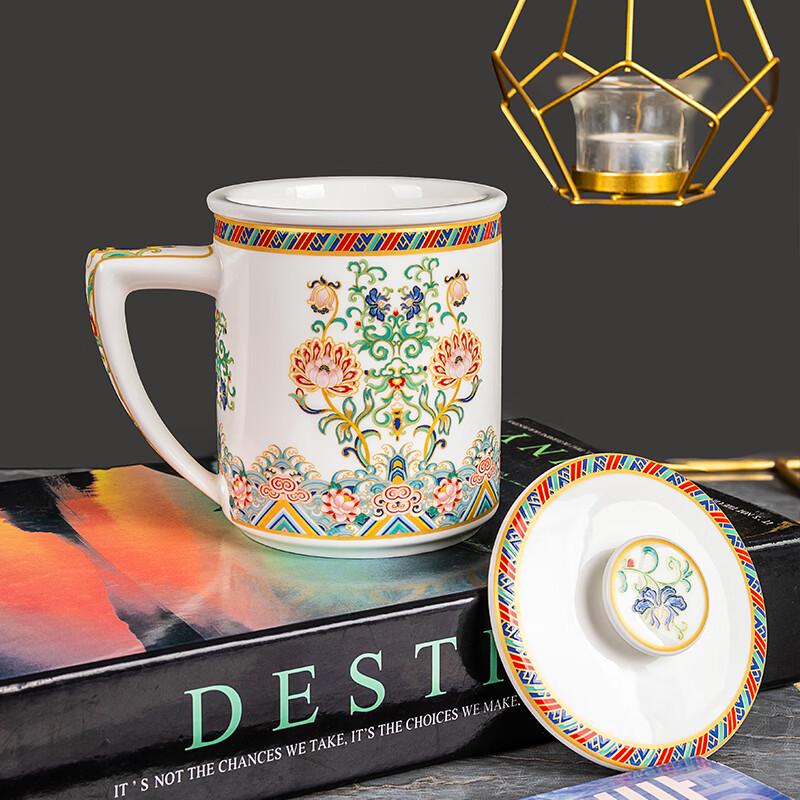 Tang Hui Embroidered Floral Bone China Tea Infuser Cup