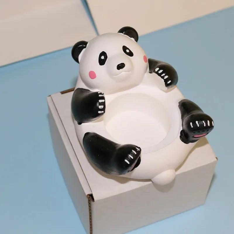 

Adorable 3D Gypsum Cartoon Panda Candle Holder - Handmade Scented Candlestick Long-lasting Fragrance Ambience Decor Gift