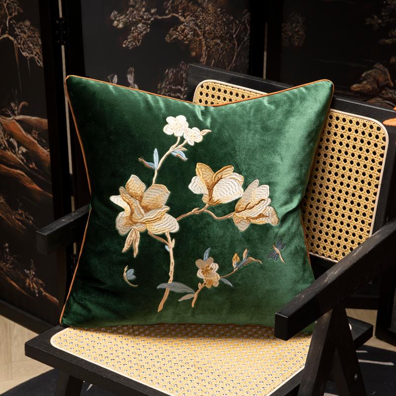 Jmg Clothing Unisex White Chinese-Style High-End Pillowcase Velvet Magnolia Flower Embroidered Pillow Sofa Cushion Home Decoration 45X45cm/50X50cm