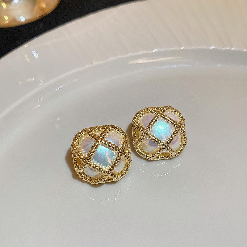 Pearl Earrings Set Butterfly Dangle Earrings for Women Metal Hollow Gold Plated Earring Cartoon Jewelry