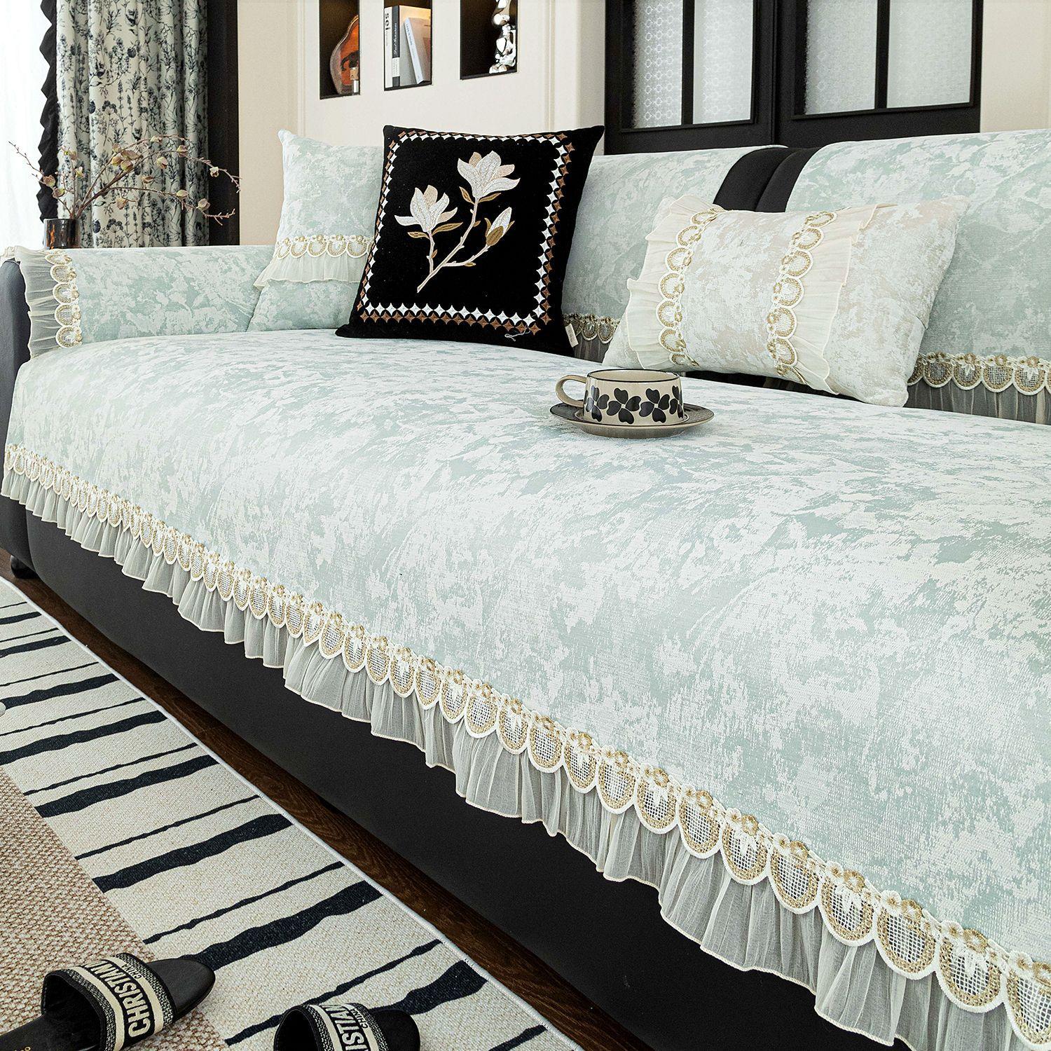 

French Skirt Sofa Cushion New Four-Season Universal Chenille Sofa Seat Cushion Light Luxury Non-Slip Sofa Cover 70*70cm