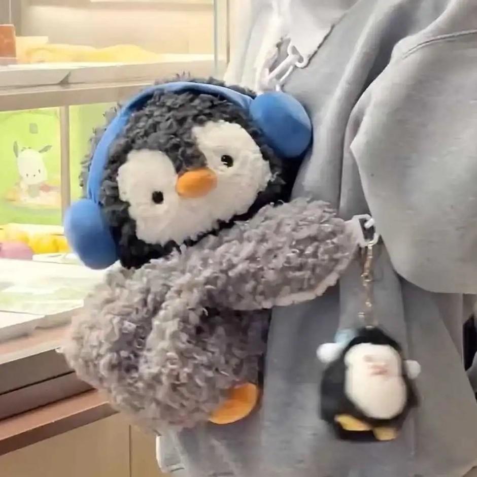 Little Penguin Adorable Plush Crossbody Bag With Open Front Children Pocket