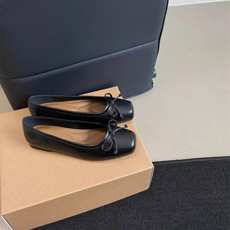 Fashion Silver Single Shoes Female Summer 2025 New Square Head Leather Shoes for Women Lightweight Comfortable Loafers Sapatos Femininos
