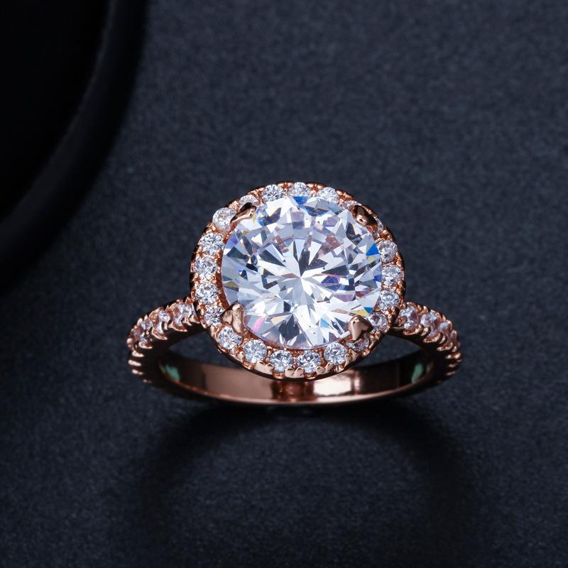 

Bridal Banquet Jewelry, Slightly Inlaid Round Zircon Ring, Noble And Elegant 9