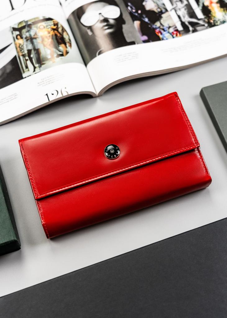 Women's Leather Wallet PTN D19-NGV-7612 Red