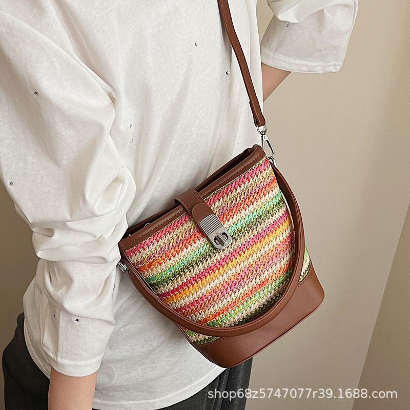 2025 forest niche handbag women's bag new trendy Korean plaid woven bag crossbody bag straw bag ins