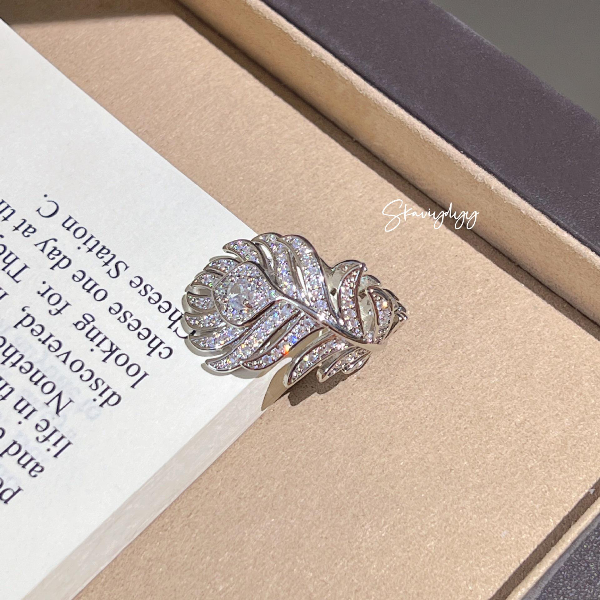 Luxurious Feather & Diamond Leaf Open Ring for Women Adjustable Open