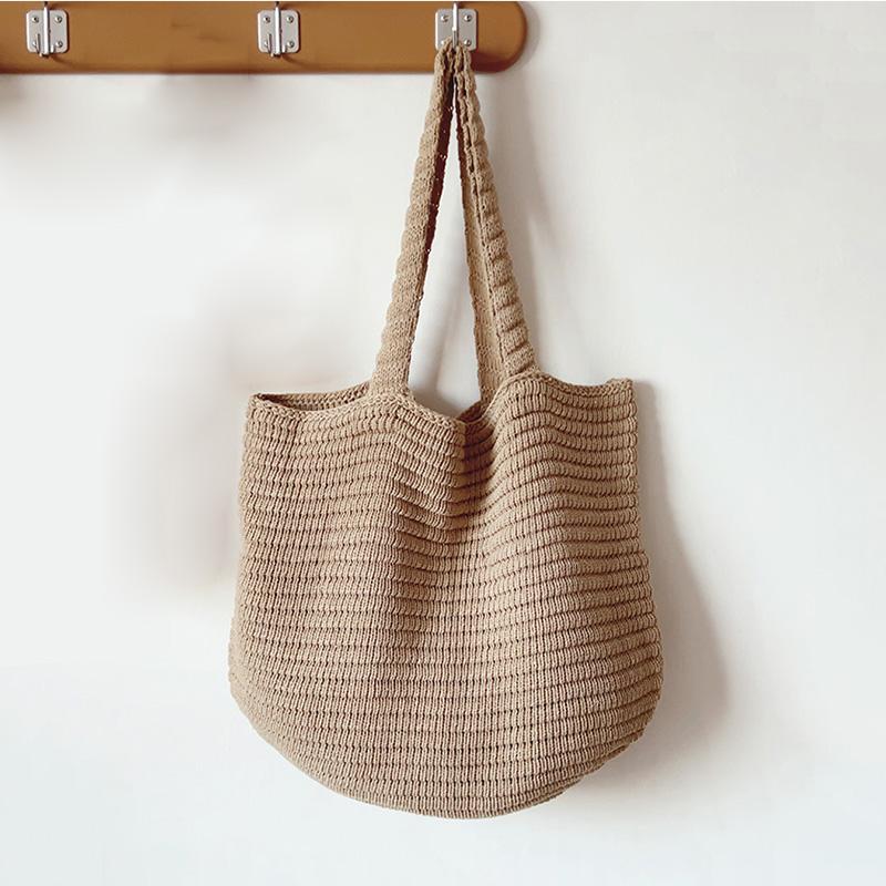 Large-capacity Brown Knitted Women's Shoulder Bag Vintage Handbag Vacation Crocheted Beach Bag Simple Shopping Bag
