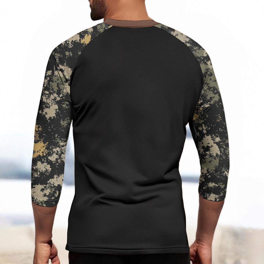 Men's Top with Three-quarter Sleeves and Camouflage Print