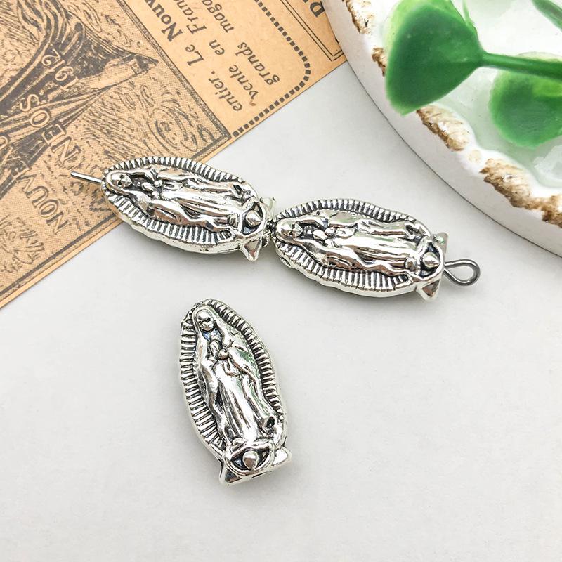 Vintage Silver Alloy Bracelet Pendant for DIY Jewelry Making