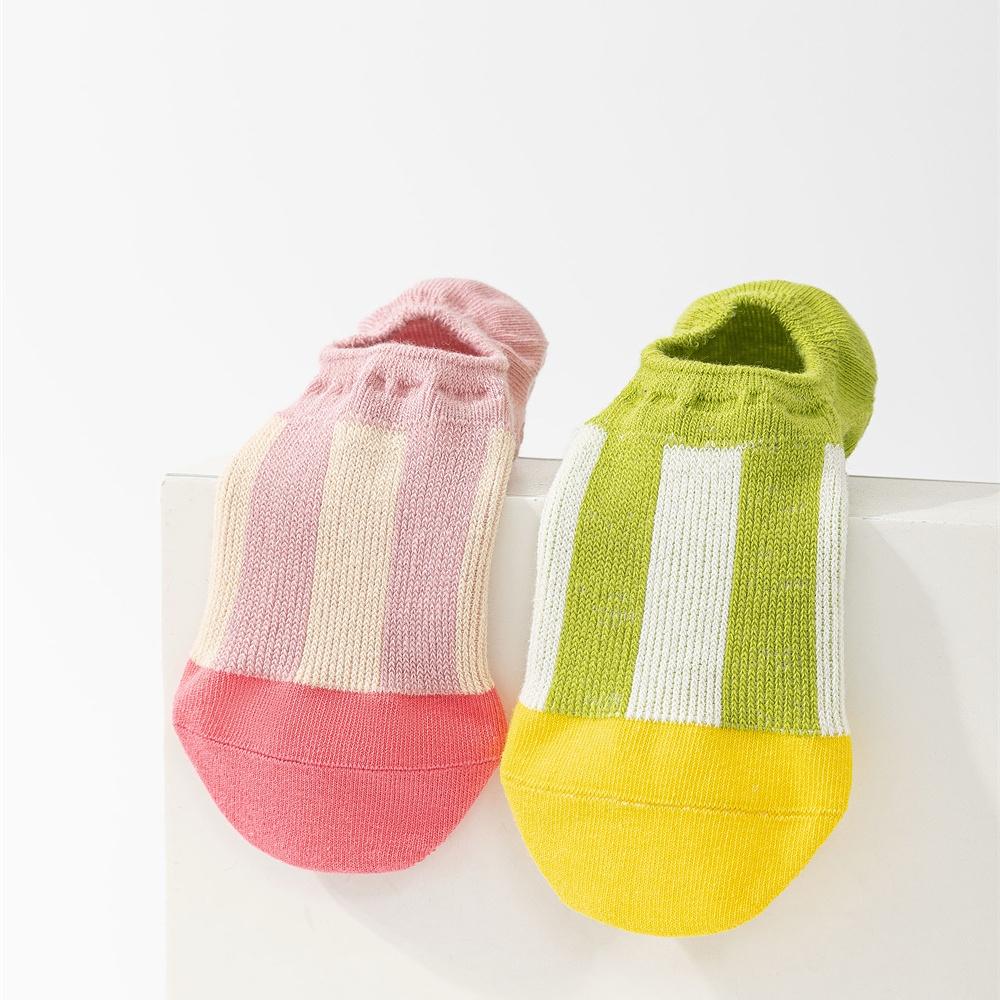 10 Colors High Saturation Dopamine Color Striped Ins Trendy Skateboard Sports Style Vertical Striped Ankle Socks New