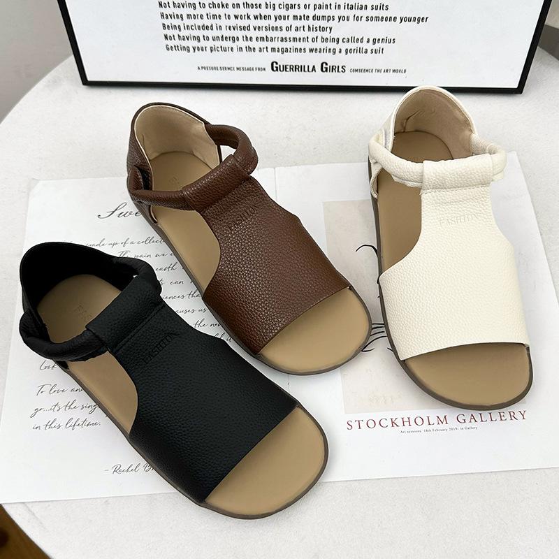 Niche design sense fashionable versatile sandals women wear summer new niche casual comfortable beach sandals