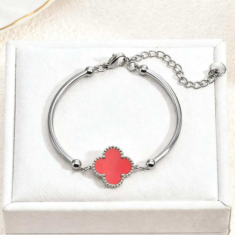 Stylish and Sophisticated Double-sided Four-leaf Clover Bracelet Women's Titanium Steel Bracelet