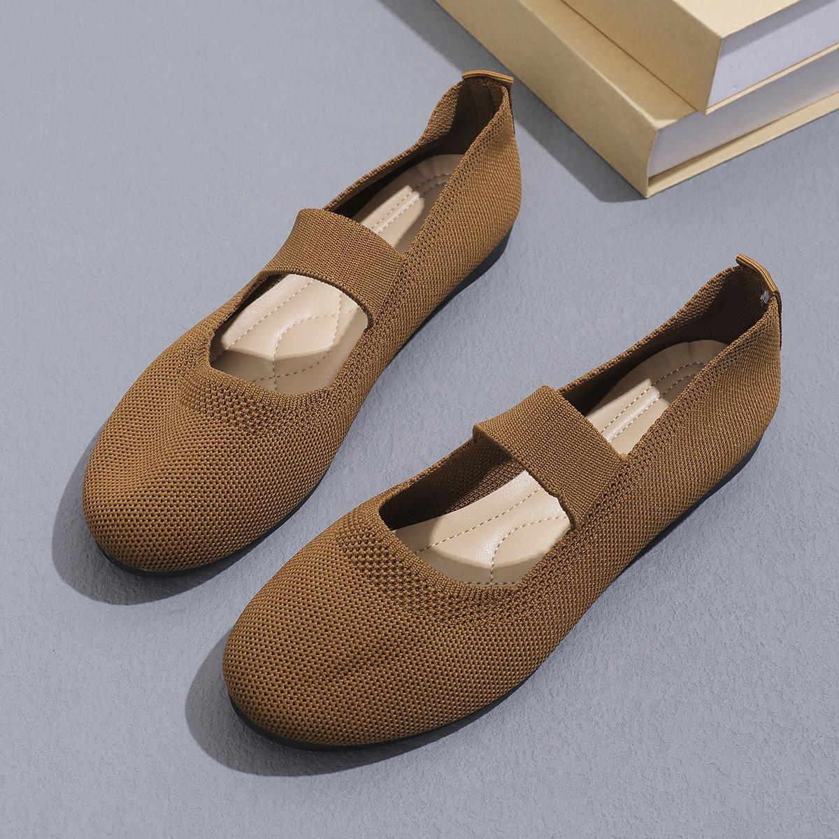 Модные женские туфли на плоской подошве — фото 8