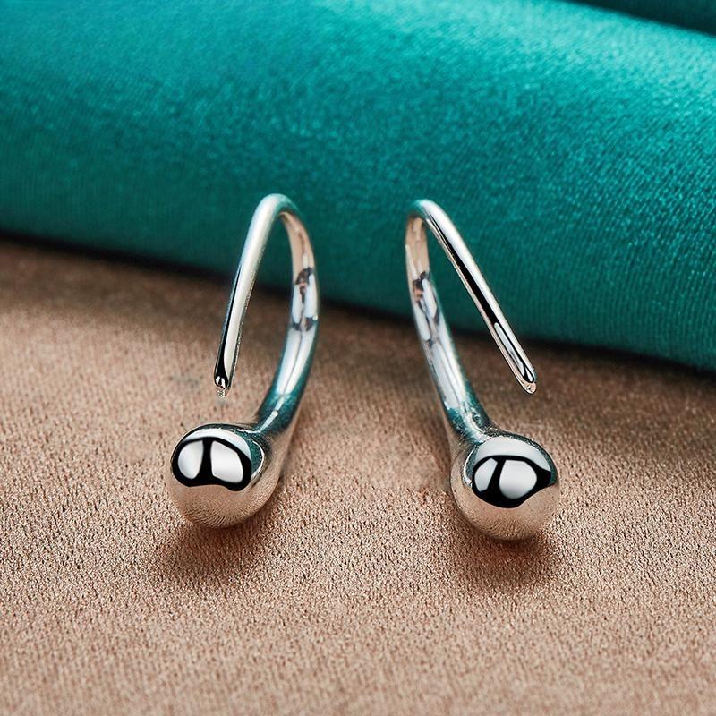 Einfache tropfenförmige Silberohrringe, Damen-Nischendesign-Ohrringe, Modeschmuck für den Alltag