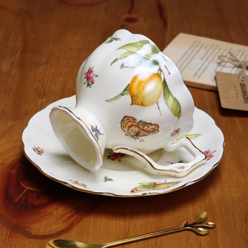 European Ceramics Coffee Cup and Saucer Elegant Lemon Pattern European Style Teapot Coffee Mug with Dessert Spoon Gift for Mom