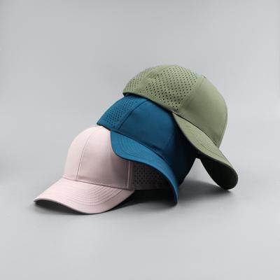 Berretti e cappelli – Berretti e cappelli con visiera