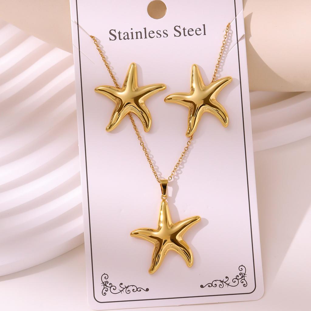 Personalized European and American Fashion Stainless Steel Stud Earrings Necklace Titanium Steel Non-fading Jewelry Set