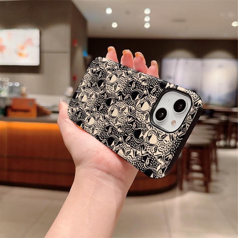 Abstract Safari Modern Leopard Face Animal Print Pattern Line Film Aesthetic Protective Shockproof Bumper Phone Case For iPhone 14 15 16 Pro Max Plus