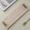 Naturlig Travertin Stenbakke Smykker Kosmetik Display Minimalistisk Boligindretning T-formet Marmor Serveringsfad