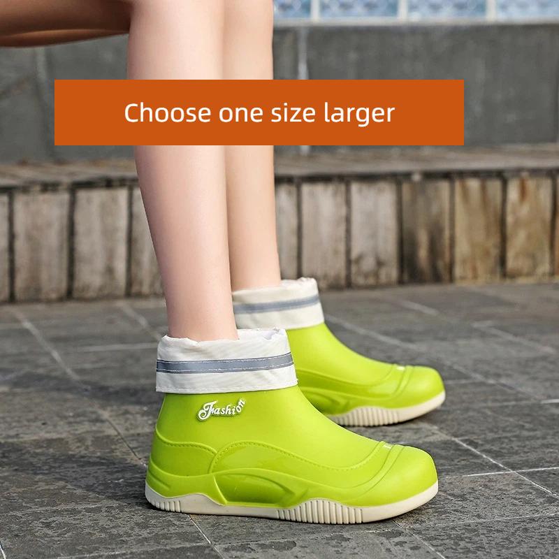 Női Divatos Csúszásmentes Vízálló Kopásálló Pamut Középtalp Esőcipő Könnyű Gumi Cipő