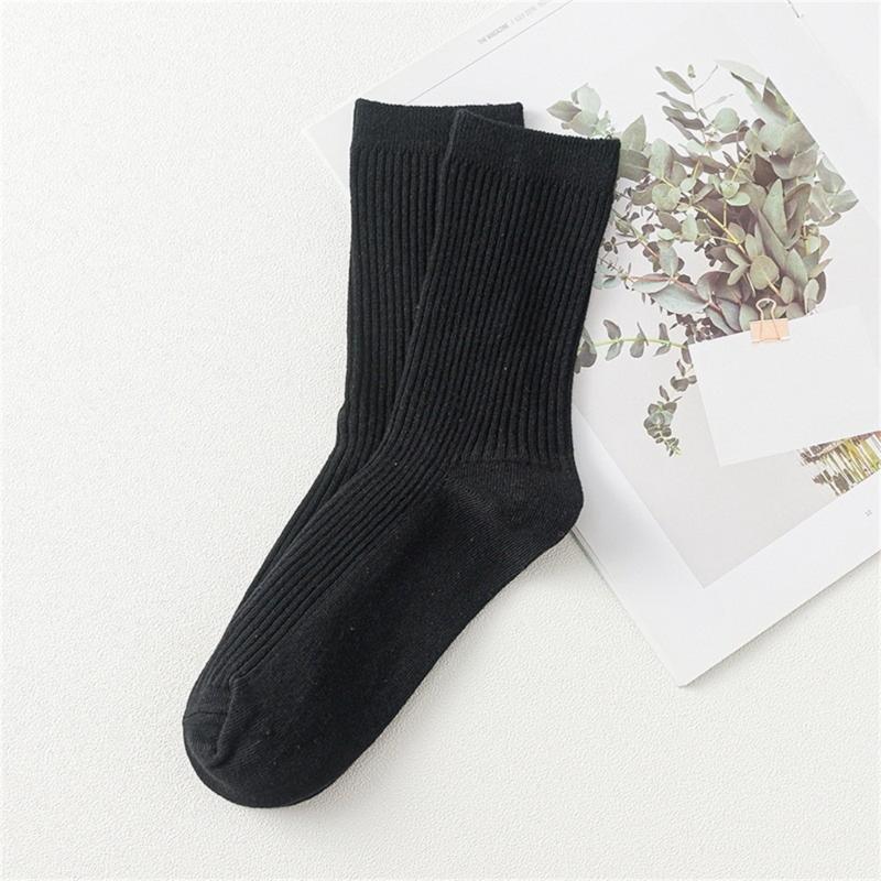 5 Pairs Moisture Wicking Sports Socks With Ribbed Knitted Design Breathable Solid Color Middle Calf Socks For Men Women