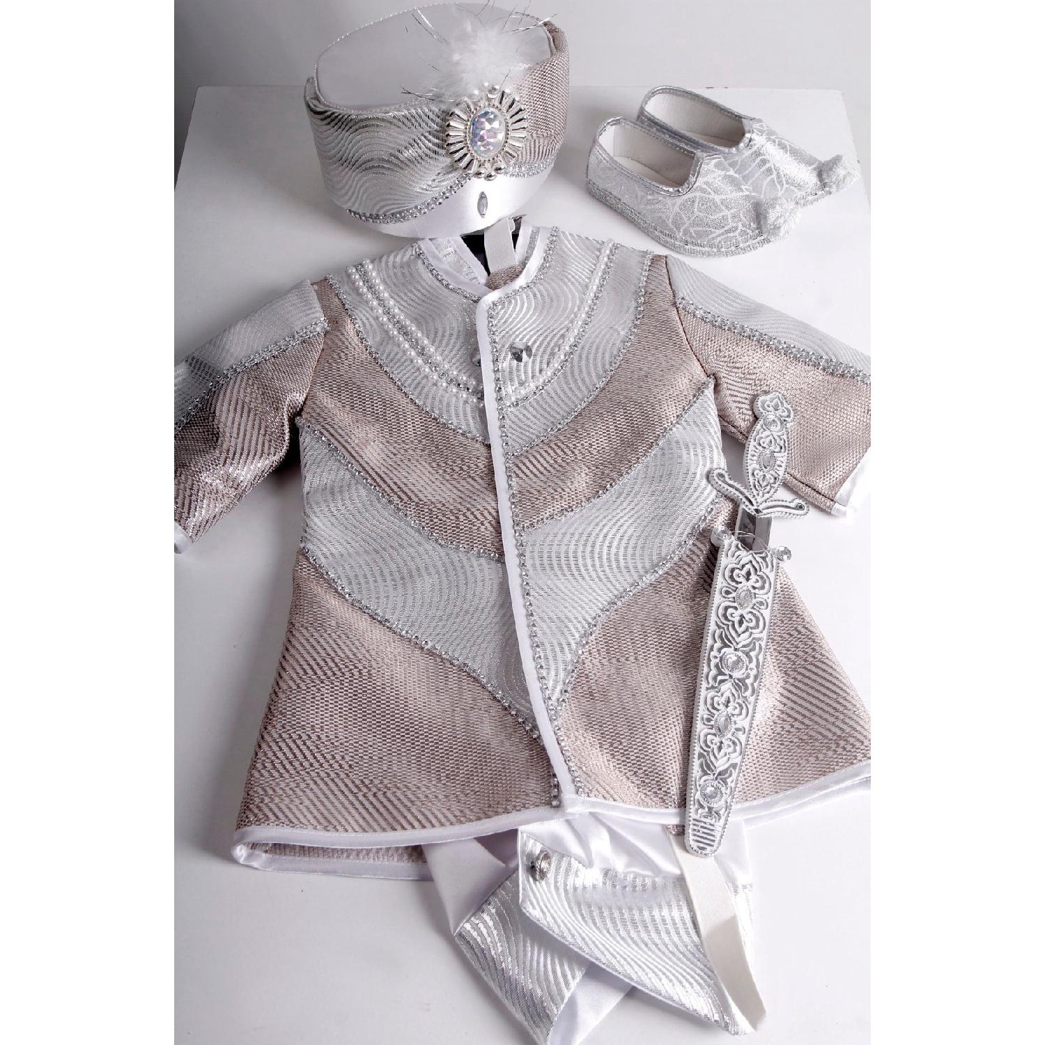 

Silver - Copper Color Prince Model Circumcision Outfit 2-4 Yaş