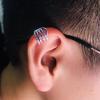 2024 New Fashion Halloween Skull Hand Ear Clip Without Ear Hole Strange Hand Ear Clip Manufacturers Supply Punk Jewelry Ear Clip